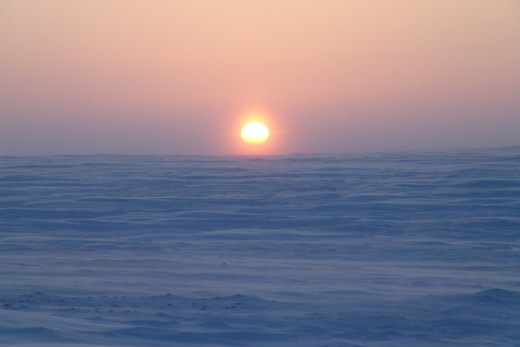 Первое солнце после полярной ночи у мыса Челюскин