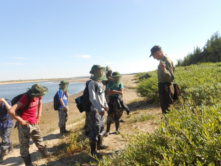 Курс выживания в дикой природе пройдут воспитанники летнего лагеря «Экологический десант» на лесном острове Ары-Мас