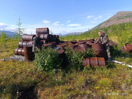 Экспедиция РГО подготовила дорожную карту уборки техногенного мусора в заповеднике «Путоранский».