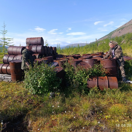 Экспедиция РГО подготовила дорожную карту уборки техногенного мусора в заповеднике «Путоранский».
