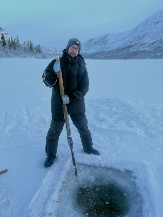 Дмитрий Савенков на утренней зарядке