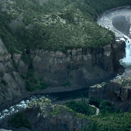 Водопад на реке Моя - Ачин